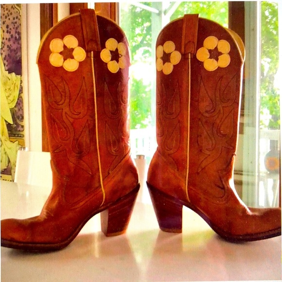 White Daisy Flower Vintage Brown Cowboy Boots - Picture 4 of 11
